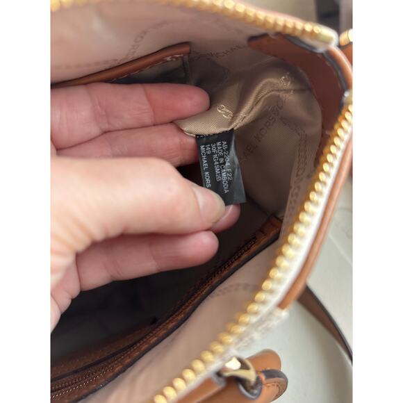 Michael Kors Sienna Medium Logo Messenger Convertible Bag Off-White and Brown - Picture 11 of 16